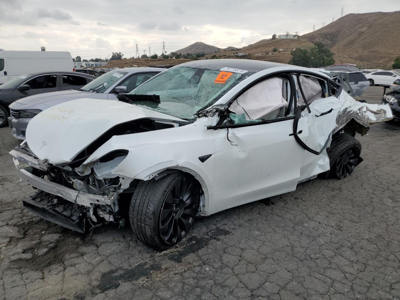 2022 TESLA MODEL Y  VIN:7SAYGDEFXNF350914