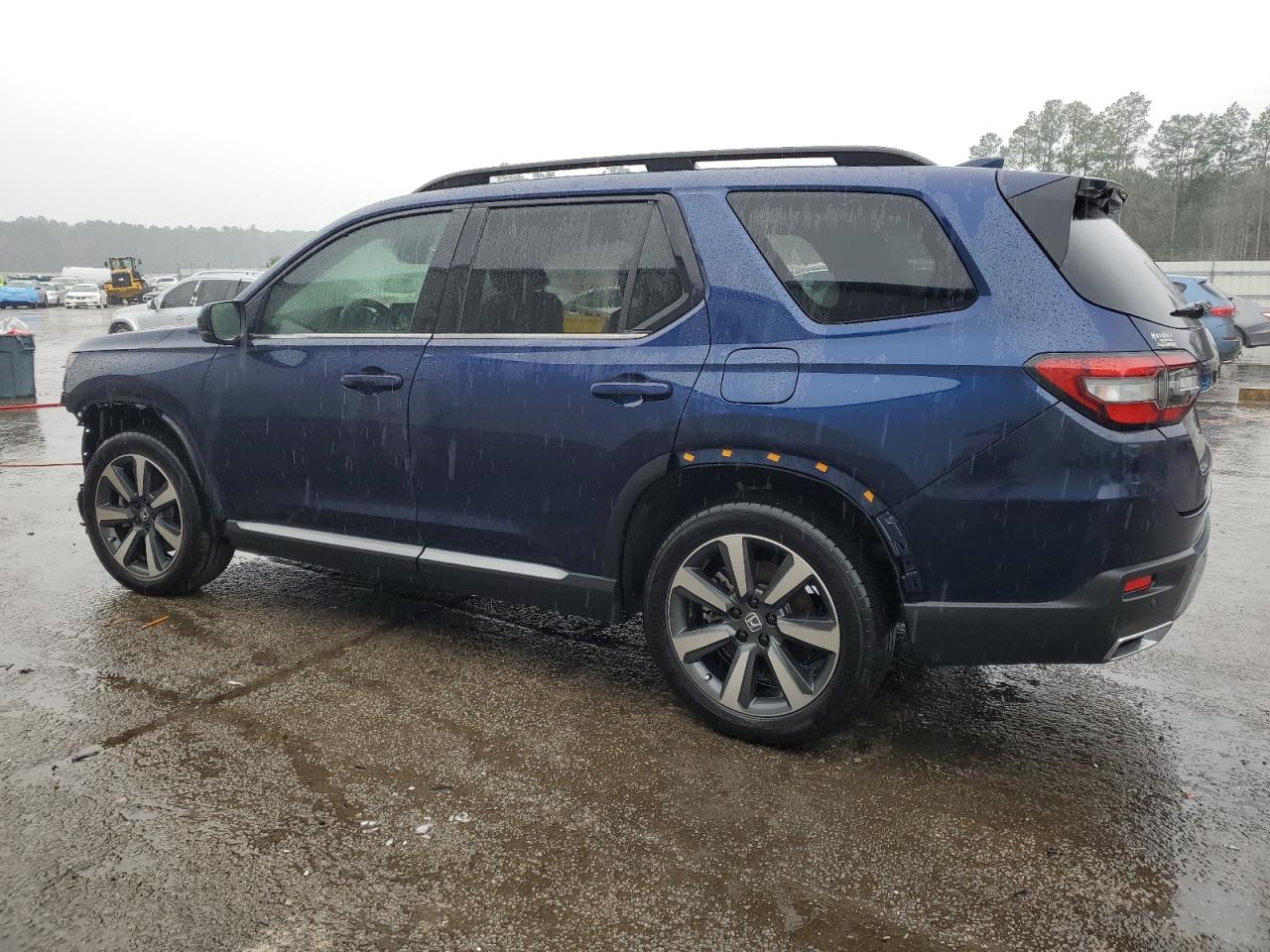 2024 HONDA PILOT TOURING VIN:5FNYG2H75RB013952