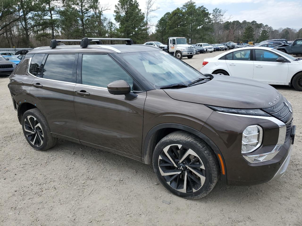 2022 MITSUBISHI OUTLANDER SEL VIN:JA4J3VA82NZ073025