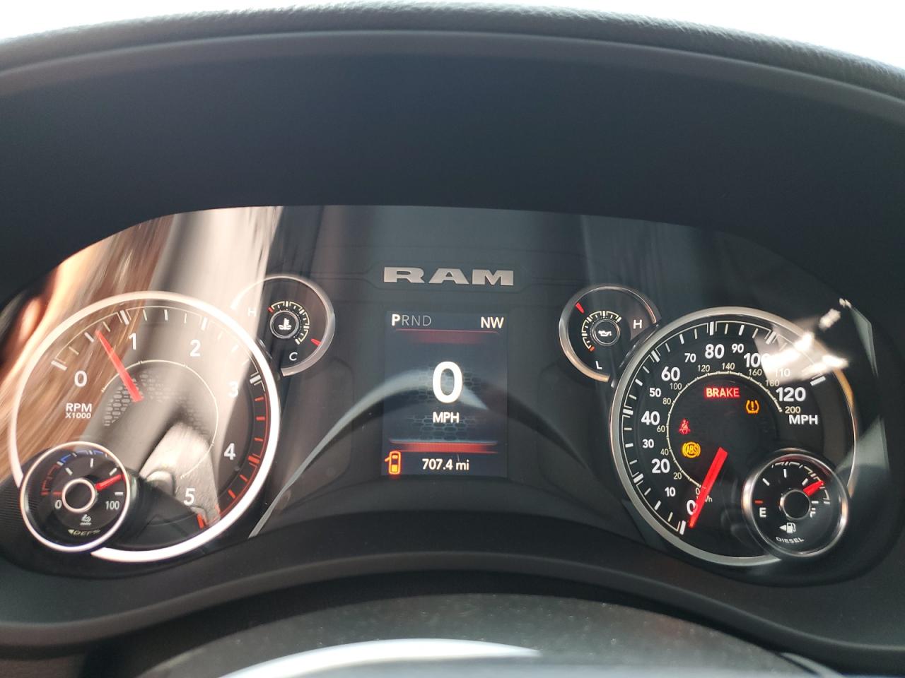 2024 RAM 2500 BIG HORN VIN:3C6UR5DL7RG119401