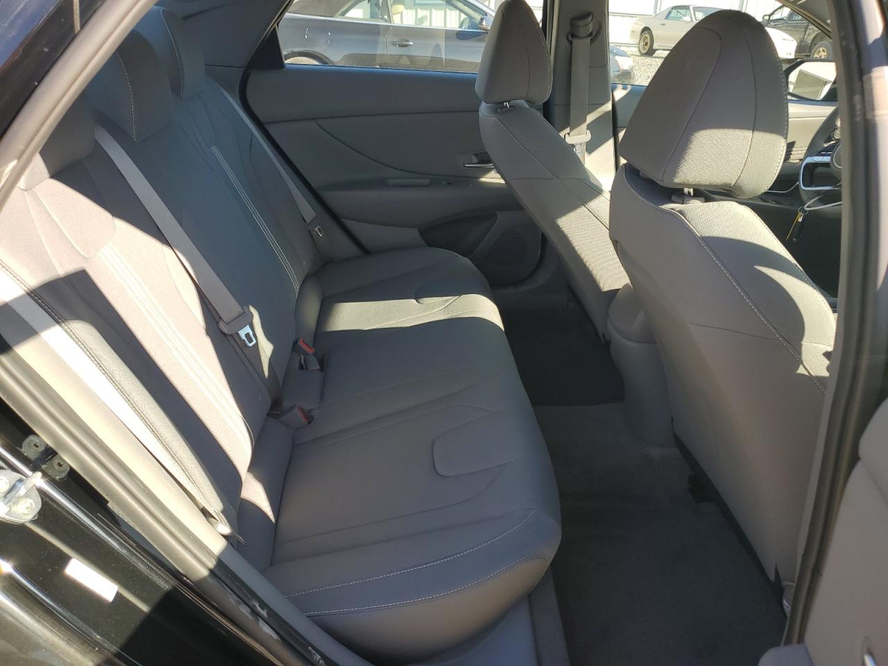 2022 HYUNDAI ELANTRA SEL VIN:KMHLS4AG3NU263220