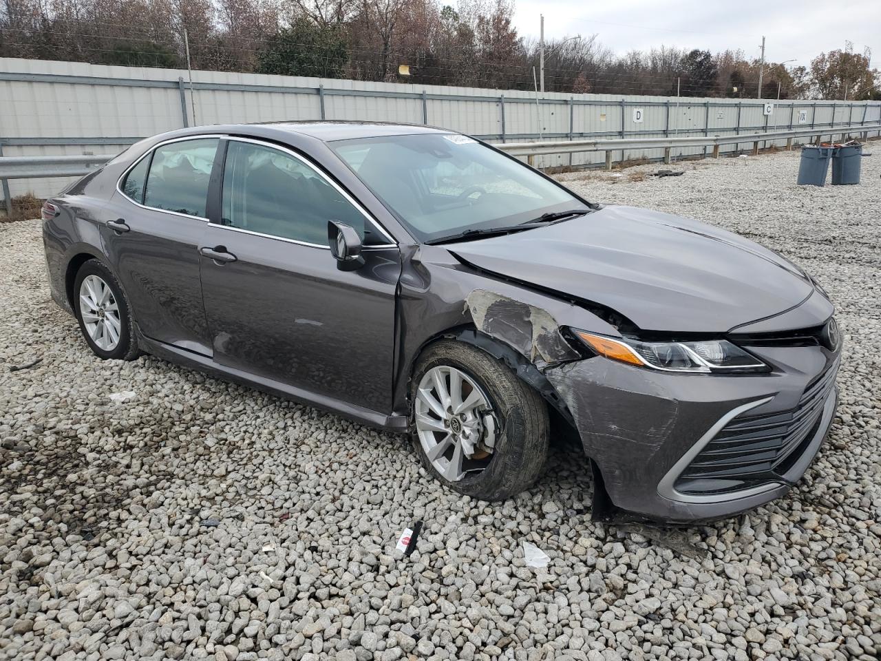 2022 TOYOTA CAMRY LE VIN:4T1R11AK2NU622587