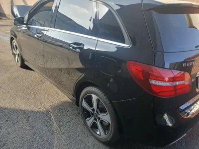 2018 Mercedes-Benz B 220 WDDMH4FB2JN243040 VIN:WDDMH4FB2JN243040