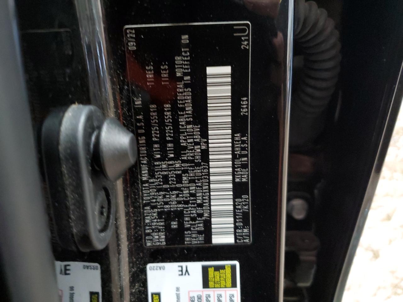 2022 TOYOTA COROLLA CROSS XLE VIN:7MUDAAAGXNV031637