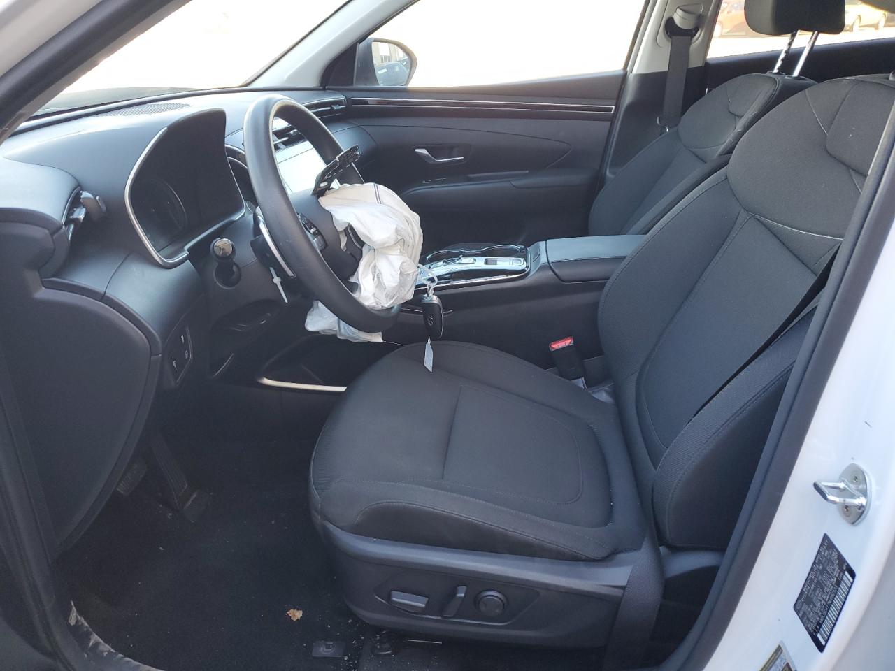 2022 HYUNDAI TUCSON BLUE VIN:KM8JBCA17NU082523