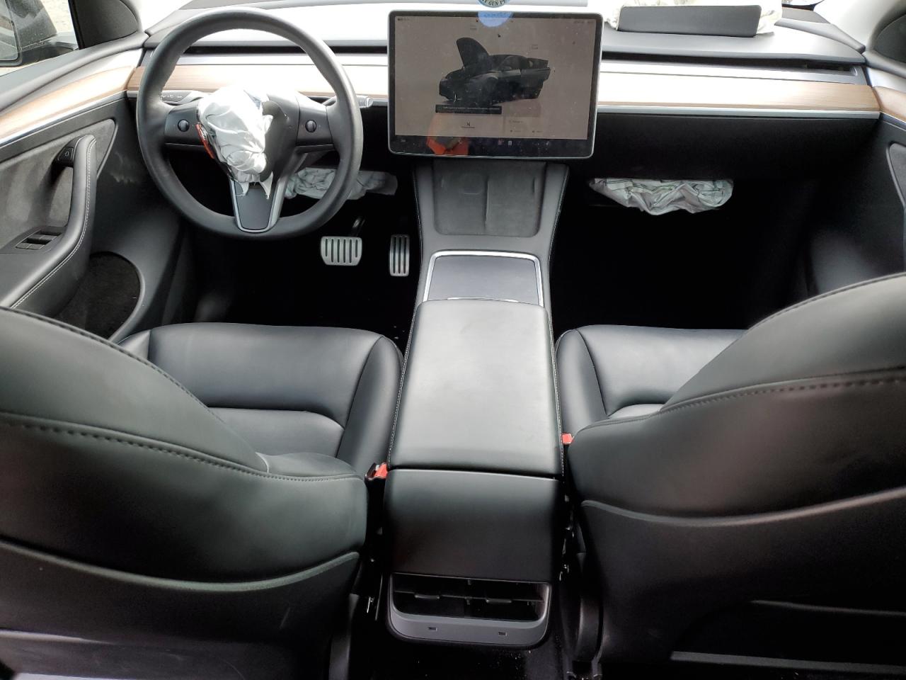 2023 TESLA MODEL Y  VIN:7SAYGDEF9PF844524