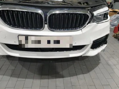2019 BMW 520 VIN:
