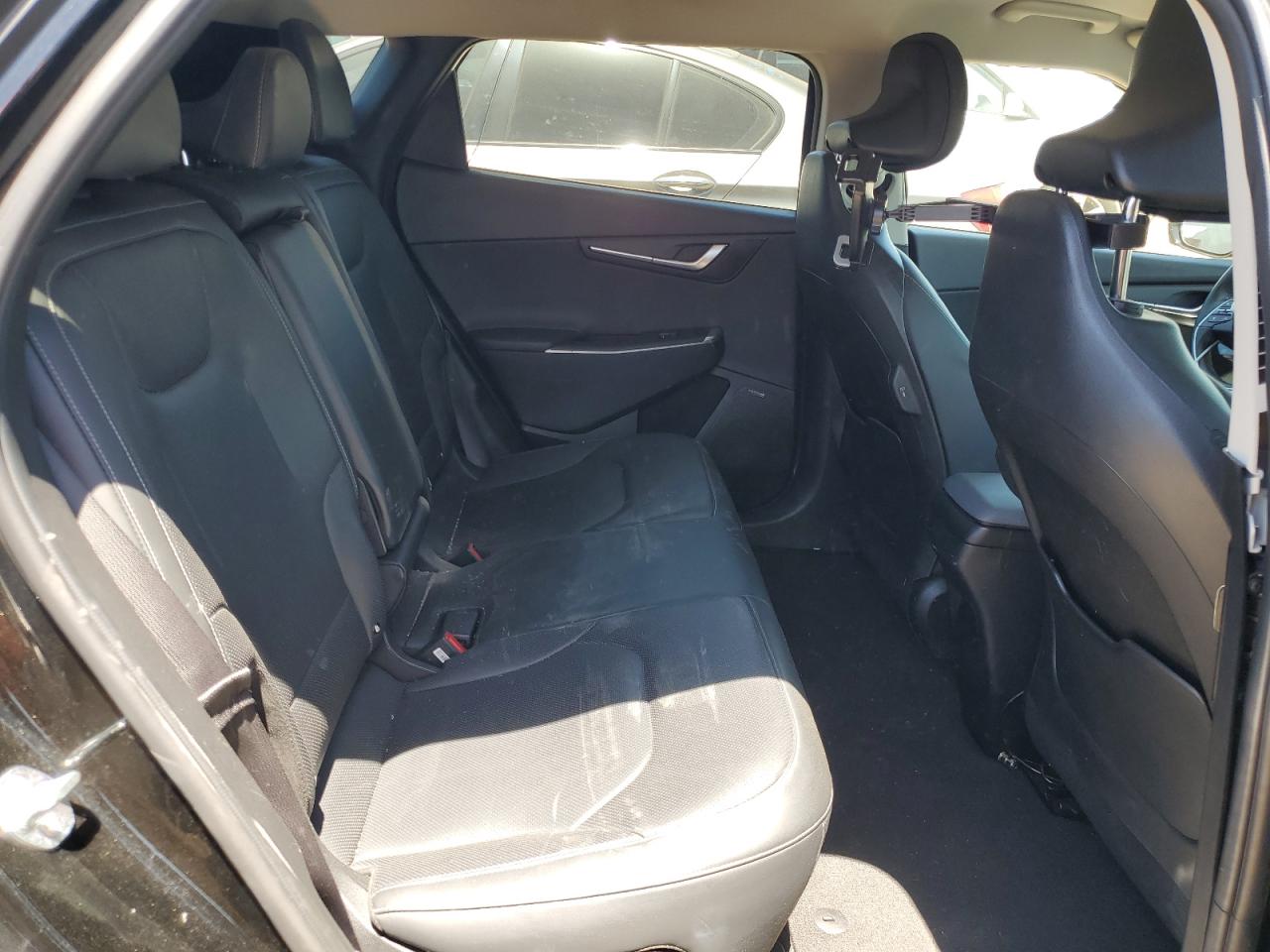 2022 KIA EV6 LIGHT VIN:KNDC34LA7N5053773