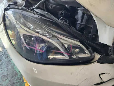 2016 Mercedes-Benz E 220 943KMWDDHF0CBXGB2 VIN:943KMWDDHF0CBXGB2