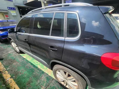 2015 Volkswagen Tiguan VIN: