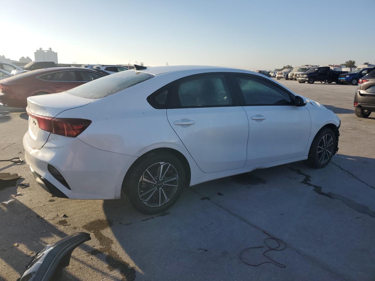 2022 KIA FORTE FE VIN:3KPF24AD2NE482126