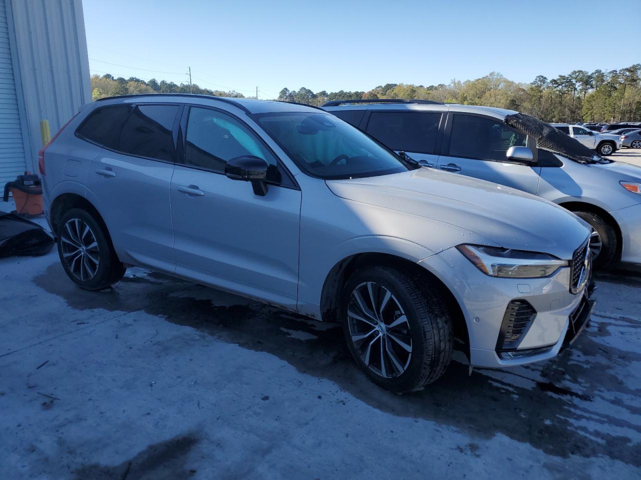 2024 VOLVO XC60 PLUS VIN:YV4L12RL4R1739203