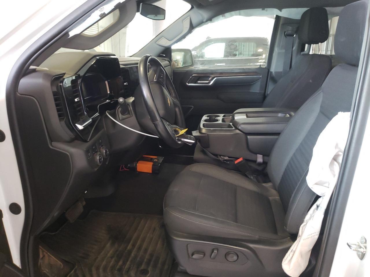 2023 CHEVROLET SILVERADO K1500 LT VIN:2GCUDDED8P1106610