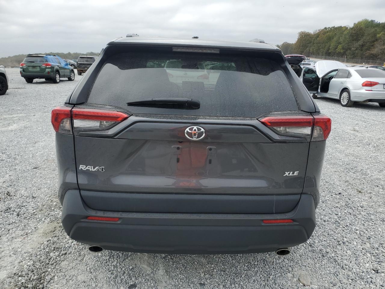 2022 TOYOTA RAV4 XLE VIN:2T3W1RFV2NC212112