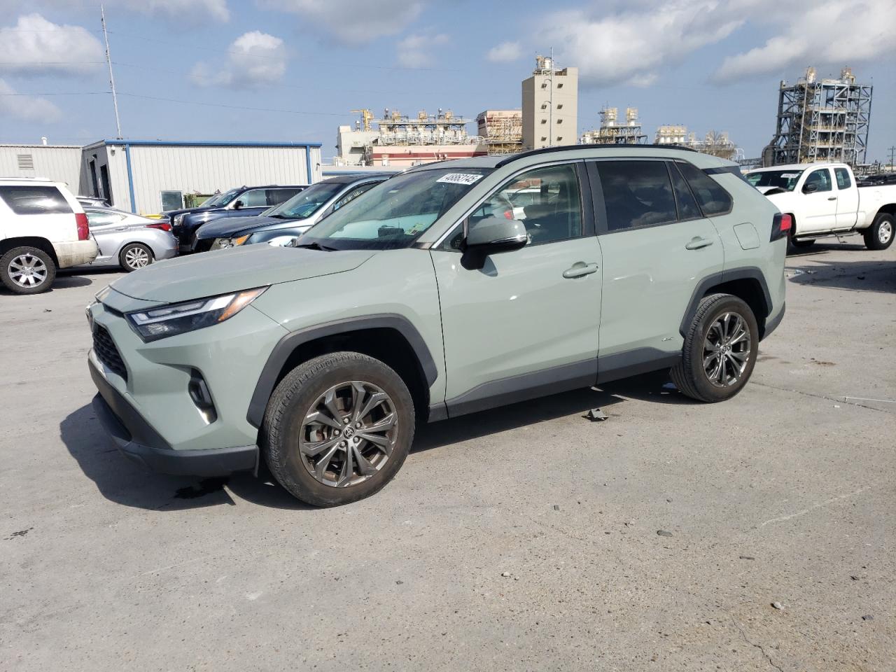 2022 TOYOTA RAV4 XLE PREMIUM VIN:JTMB6RFV3ND061888