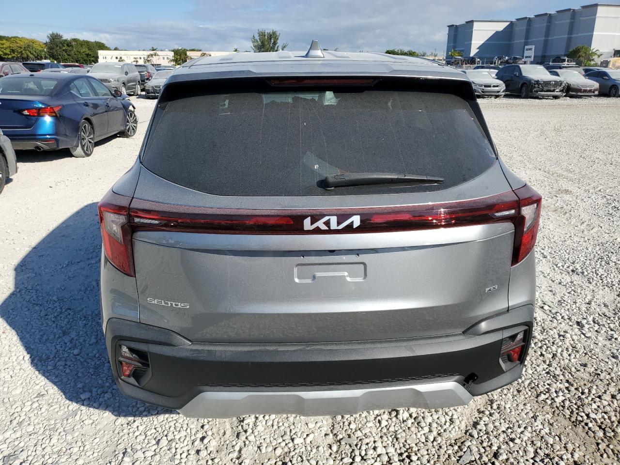 2024 KIA SELTOS LX VIN:KNDEPCAA0R7488610