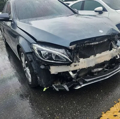 2016 Mercedes-Benz C 220 VIN: