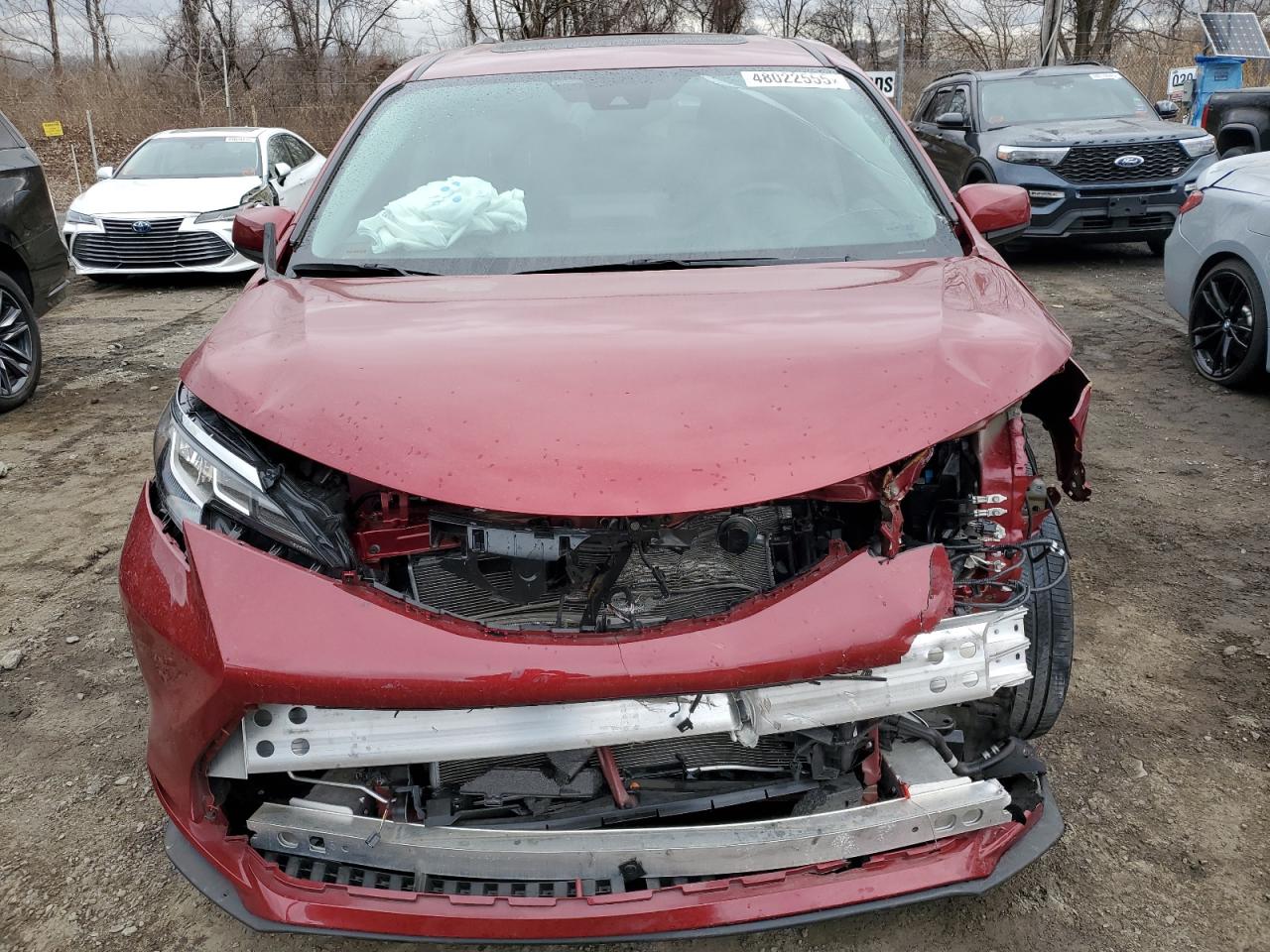 2022 TOYOTA SIENNA XLE VIN:5TDYRKEC8NS130037
