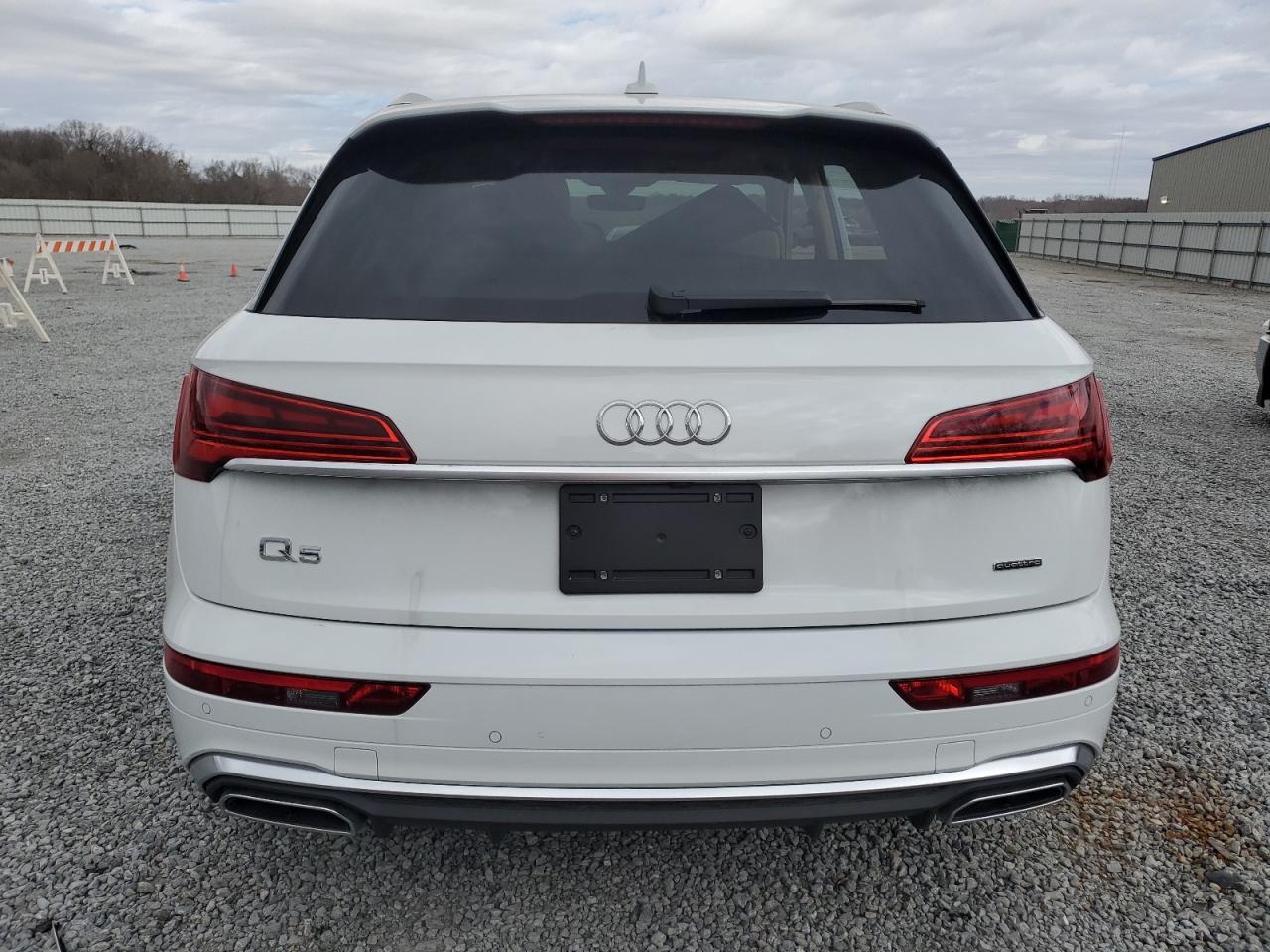 2024 AUDI Q5 E PREMIUM PLUS 55 VIN:WA1E2AFY9R2009973