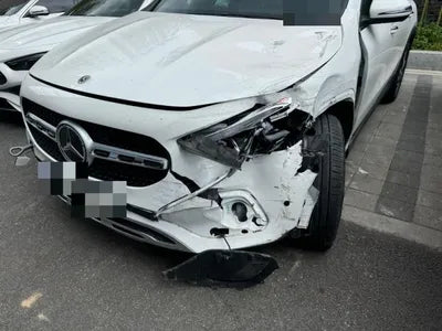 2021 Mercedes-Benz GLA 220 VIN: