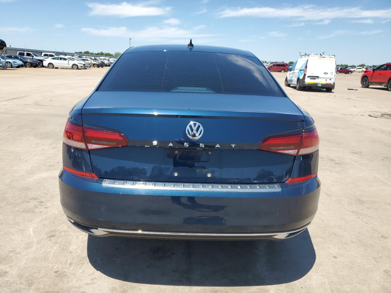 2022 VOLKSWAGEN PASSAT SE VIN:1VWSA7A30NC010070