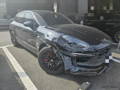 2023 Porsche Macan VIN: