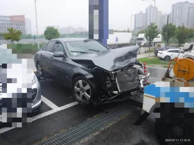 2018 Mercedes-Benz C 200 WDDWF3HB8JR369076 VIN:WDDWF3HB8JR369076