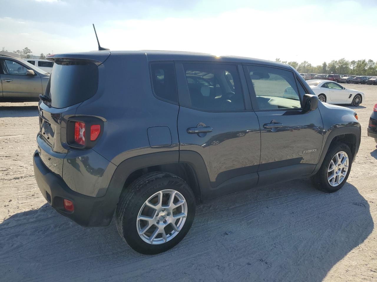 2023 JEEP RENEGADE LATITUDE VIN:ZACNJDB14PPP36652