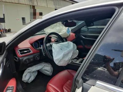 2018 Maserati Ghibli VIN: