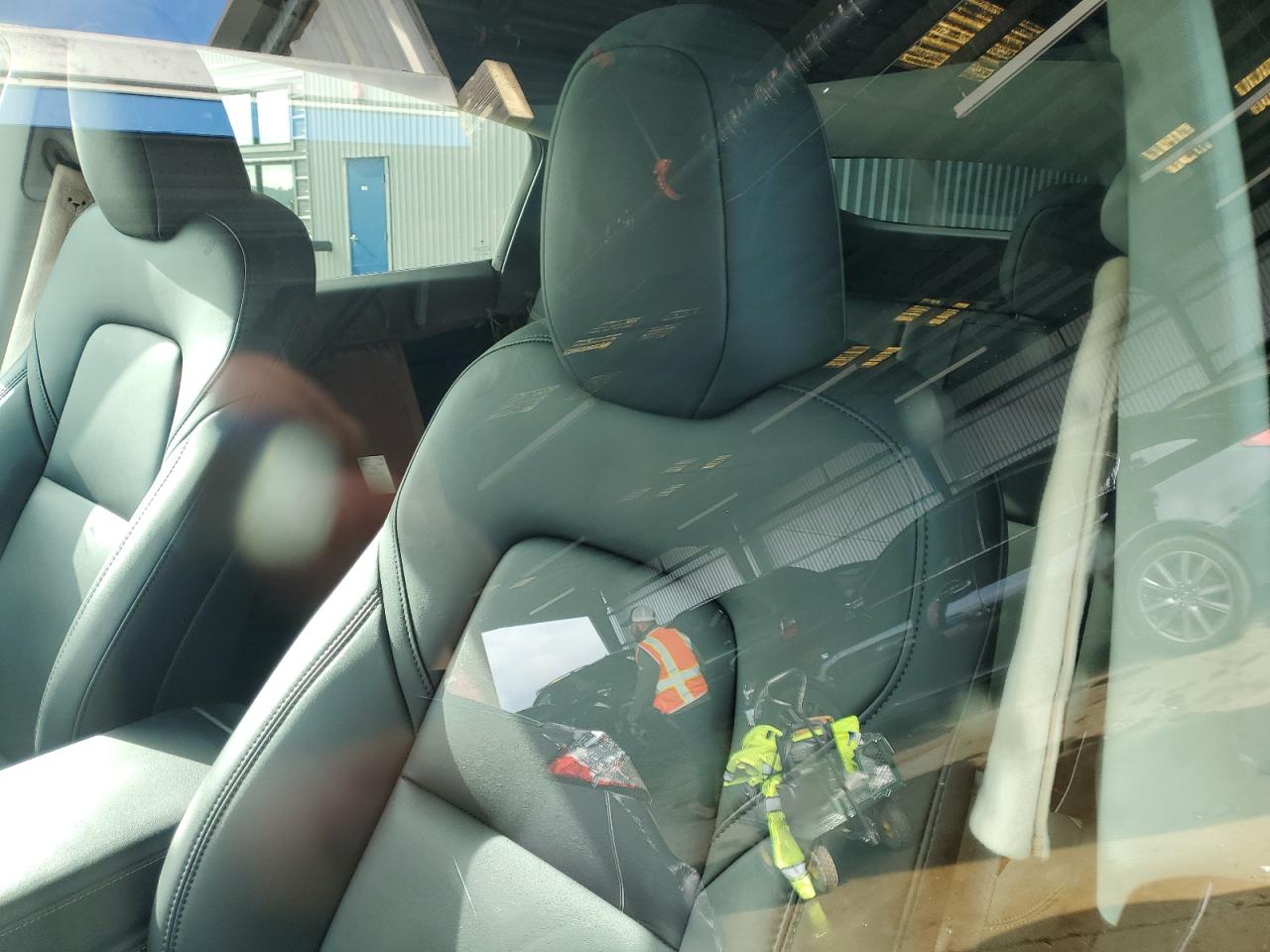 2023 TESLA MODEL Y  VIN:7SAYGDEE7PF707363