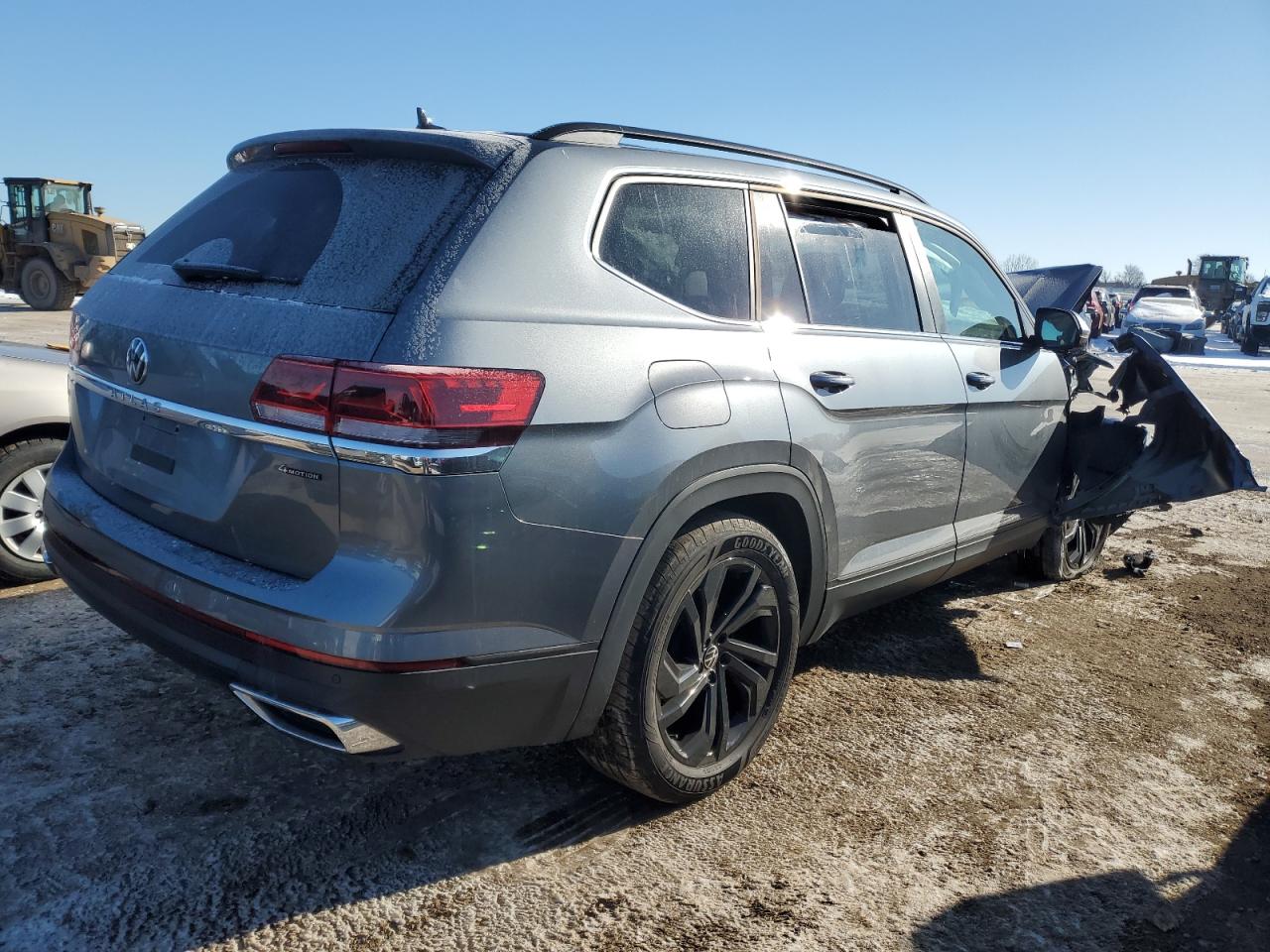 2023 VOLKSWAGEN ATLAS SE VIN:1V2KP2CA4PC527695