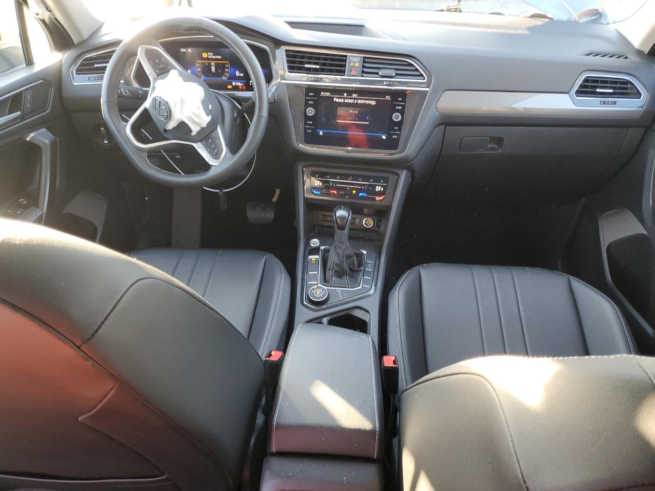 2022 VOLKSWAGEN TIGUAN SE VIN:3VV2B7AX7NM118351