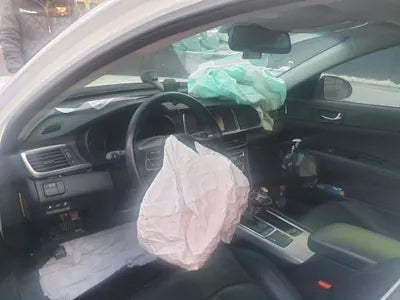 2017 Kia K5 KNAGU41EBJA018389 VIN:KNAGU41EBJA018389