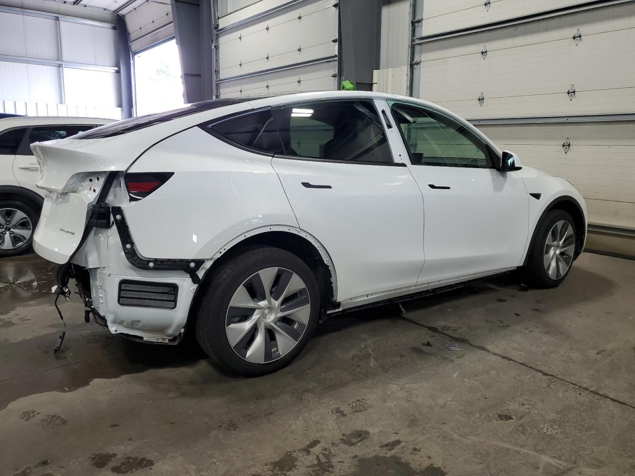2023 TESLA MODEL Y  VIN:7SAYGDEE6PF599379