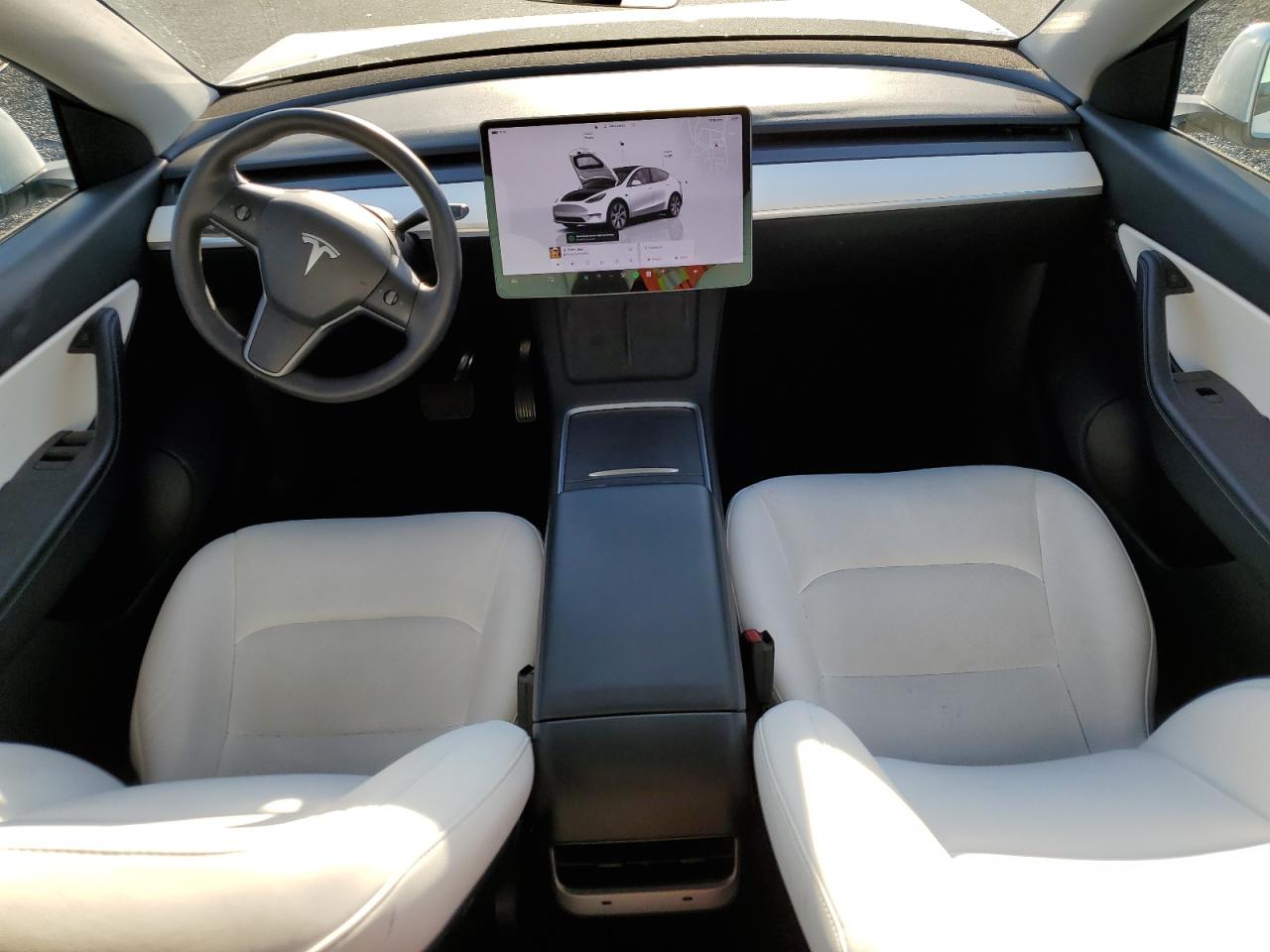 2022 TESLA MODEL Y  VIN:7SAYGDEE9NF367274