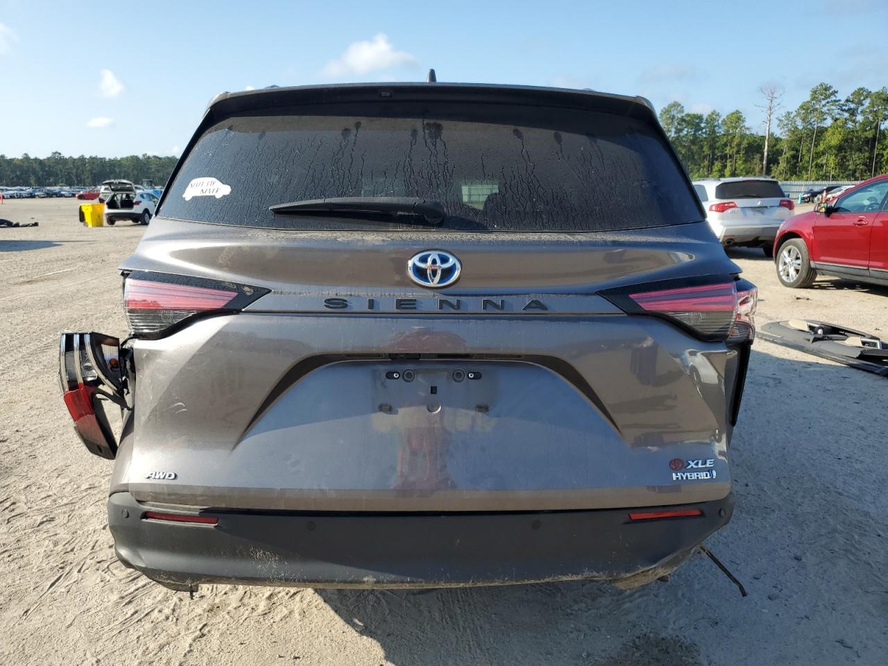 2022 TOYOTA SIENNA XLE VIN:5TDYSKFC3NS070199