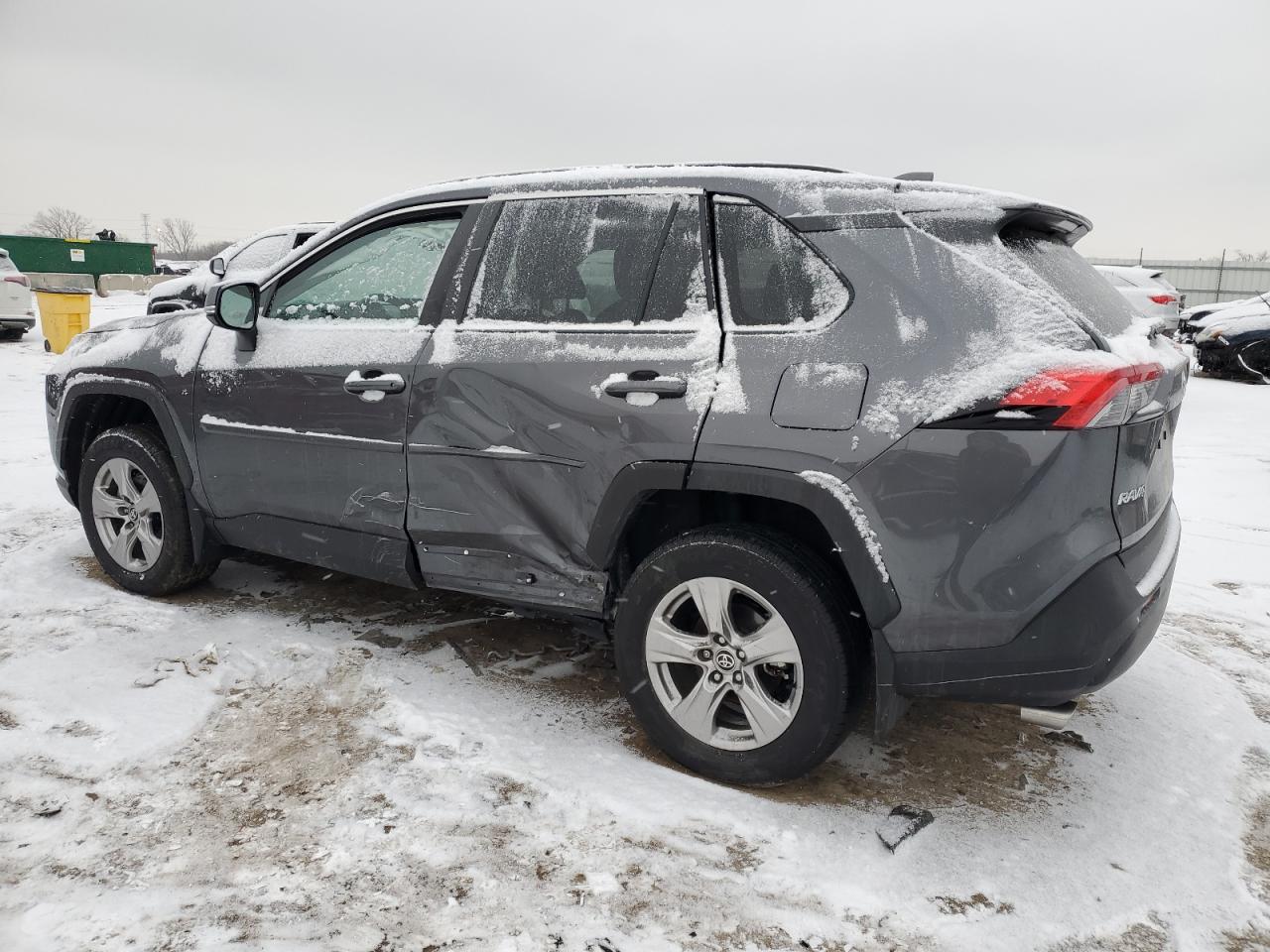 2022 TOYOTA RAV4 XLE VIN:2T3P1RFV7NC277235