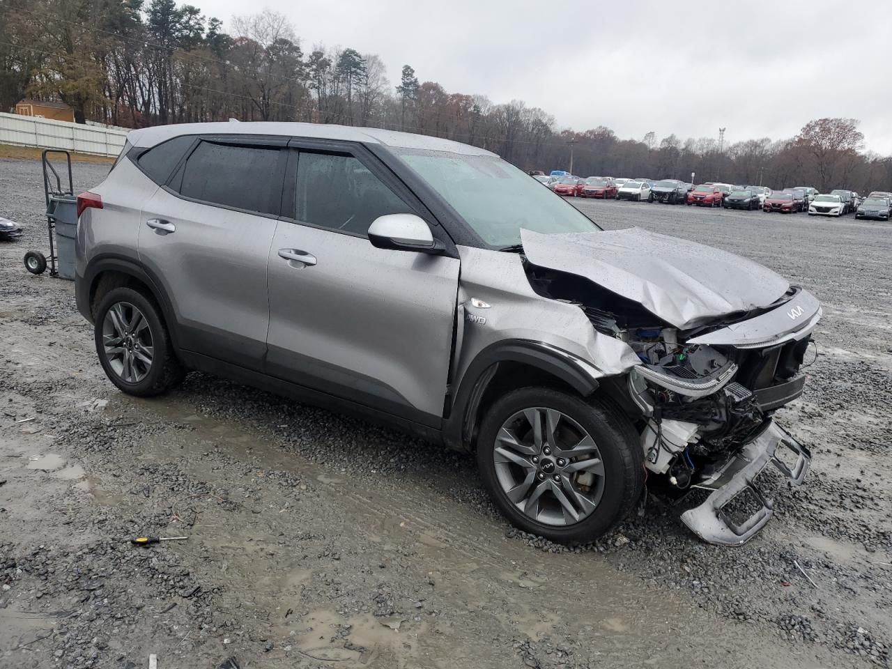 2022 KIA SELTOS LX VIN:KNDEPCAA2N7332692