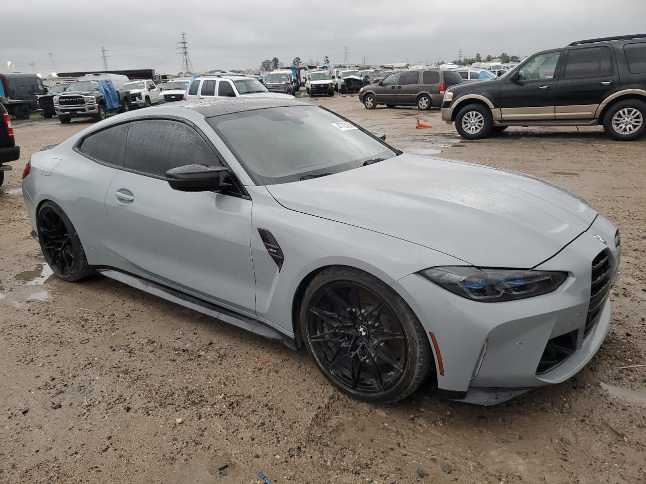 2022 BMW M4  VIN:WBS53AZ02NCK07087