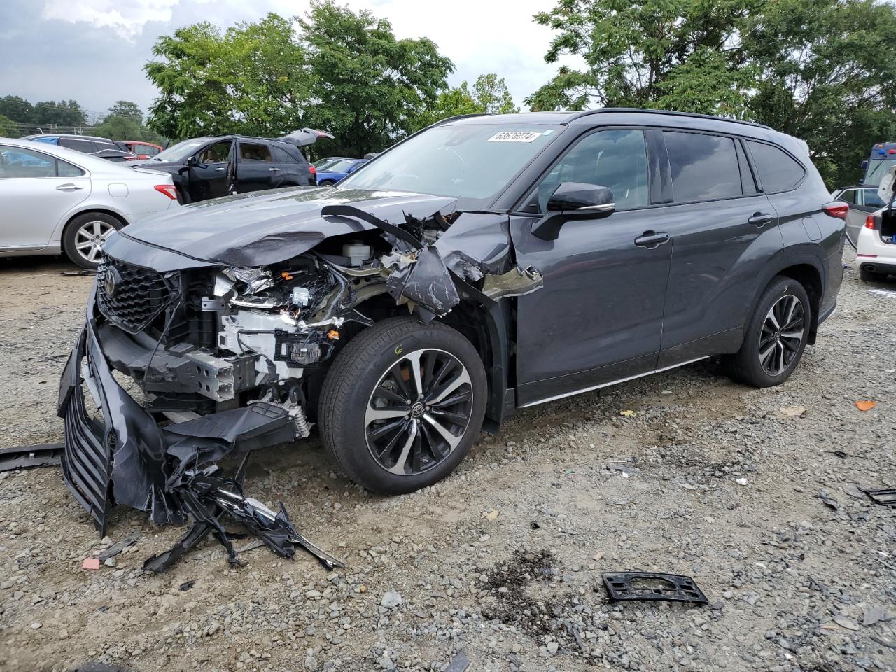 2022 TOYOTA HIGHLANDER XSE VIN:5TDLZRBH8NS238743