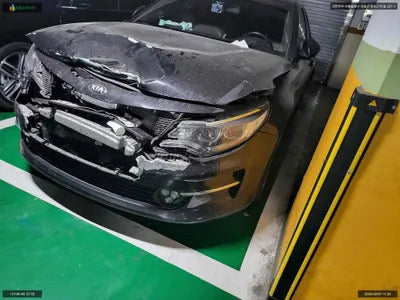 2016 Kia K5 KNAGU411BHA136327 VIN:KNAGU411BHA136327