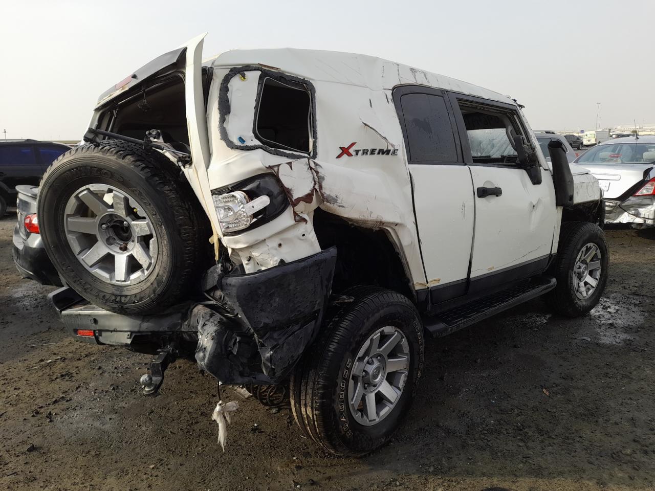 2015 TOYOTA FJ CRUISER VIN:JTEBU11F8FK******