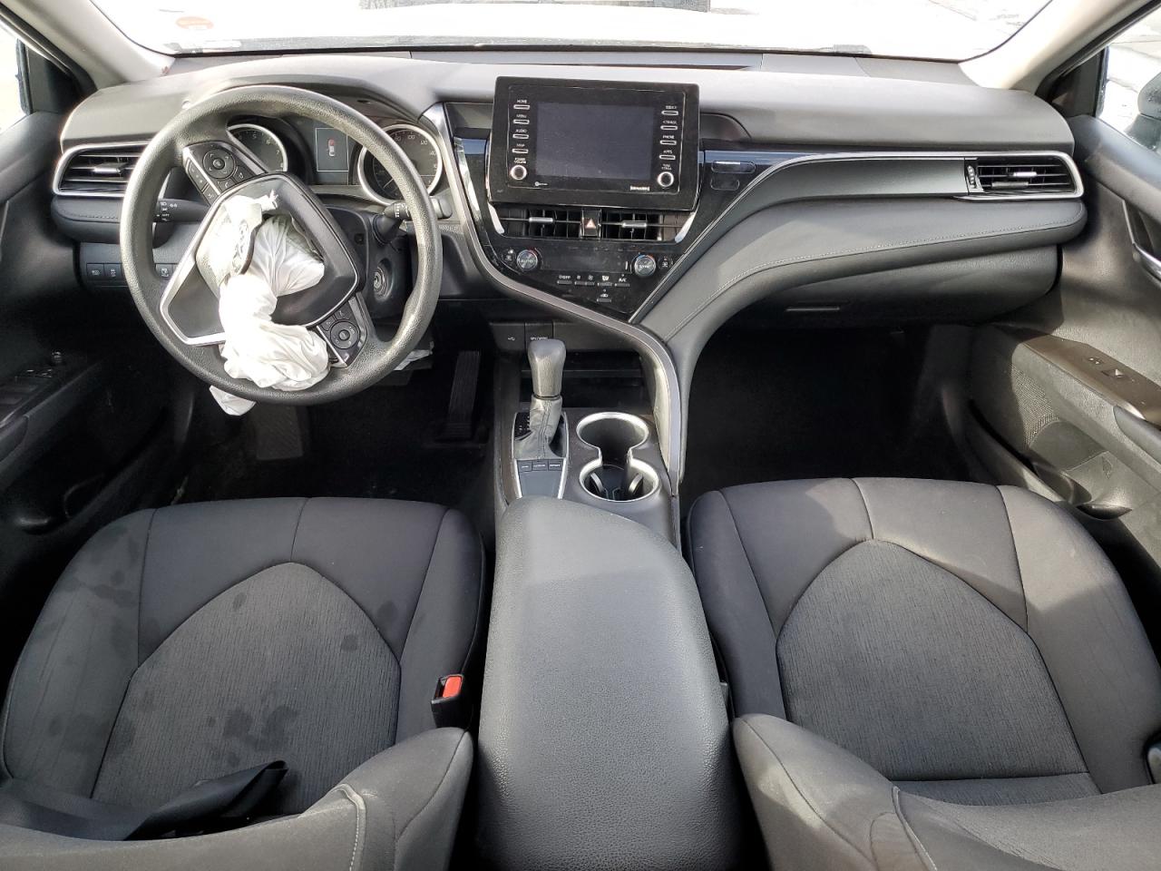 2022 TOYOTA CAMRY LE VIN:4T1C11AKXNU628384