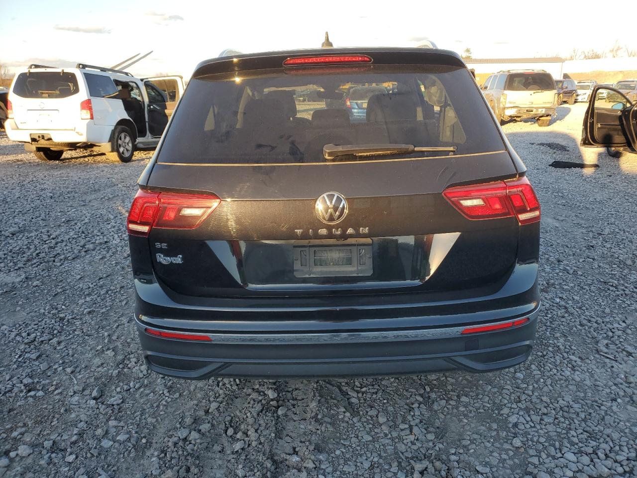 2023 VOLKSWAGEN TIGUAN SE VIN:3VV3B7AX9PM118651