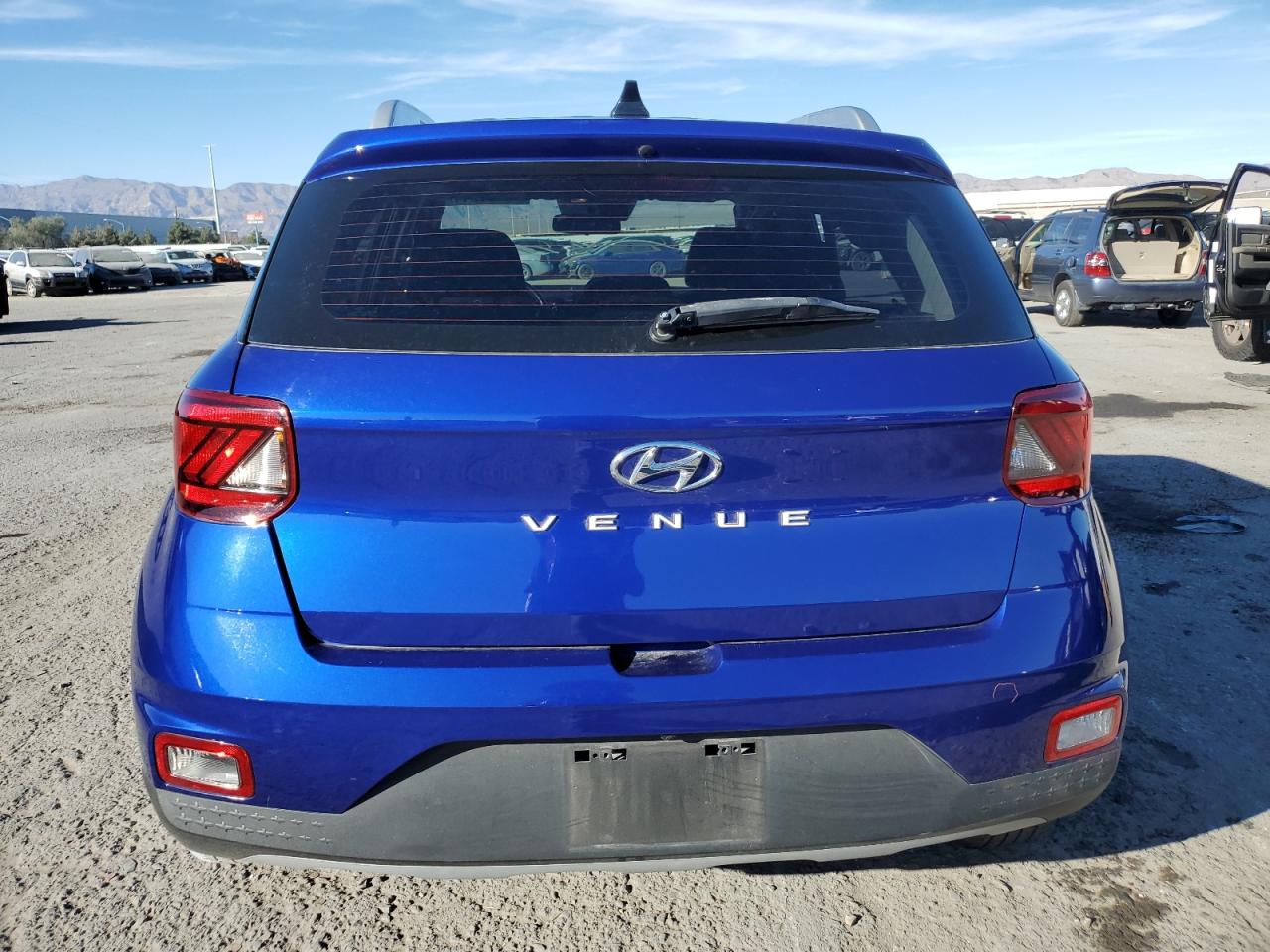2022 HYUNDAI VENUE SEL VIN:KMHRC8A33NU135829