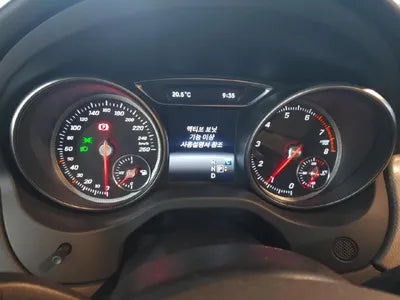 2018 Mercedes-Benz CLA 220 WDDSJ4FB8JN603942 VIN:WDDSJ4FB8JN603942