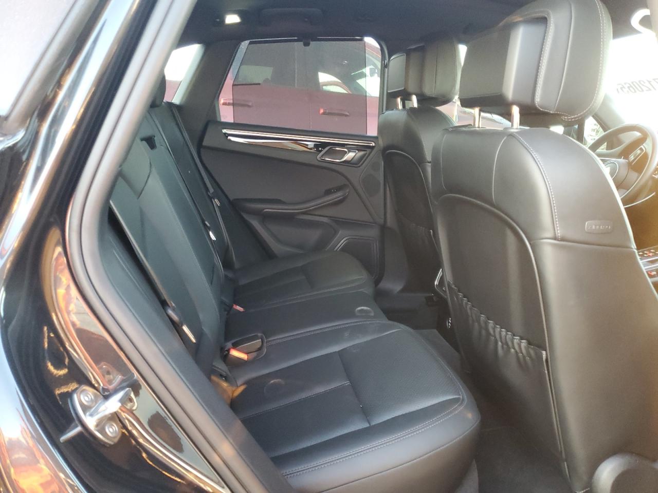 2023 PORSCHE MACAN BASE VIN:WP1AA2A52PLB15892