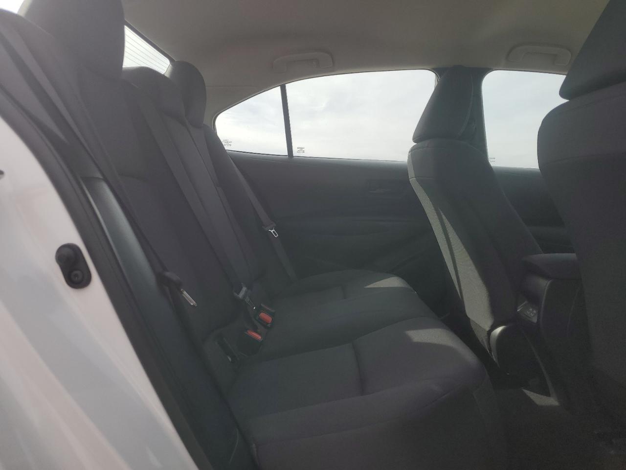 2024 TOYOTA COROLLA LE VIN:5YFB4MDE1RP111928