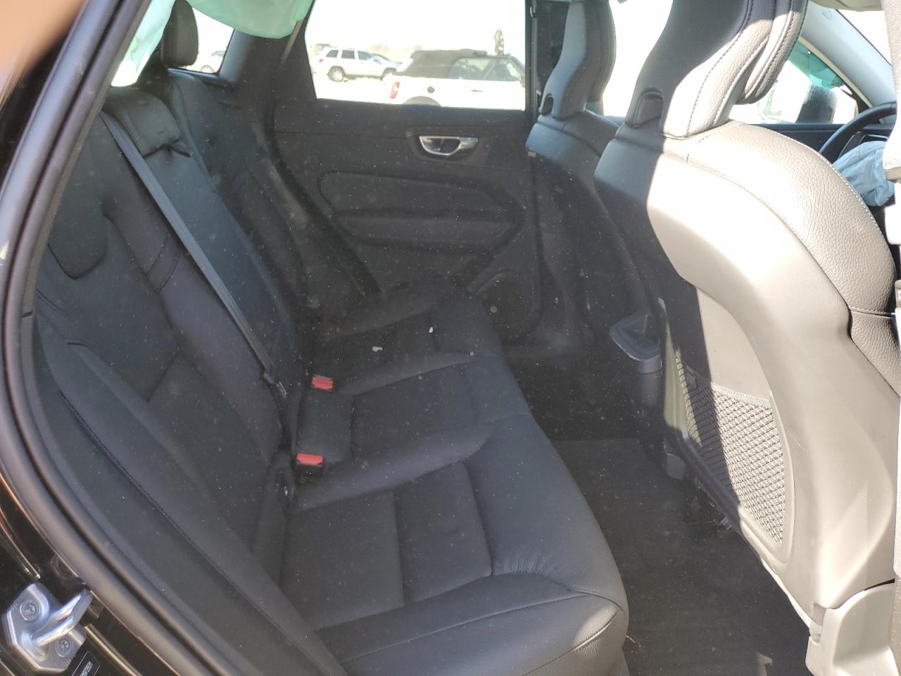 2022 VOLVO XC60 B5 MOMENTUM VIN:YV4L12DK6N1972931