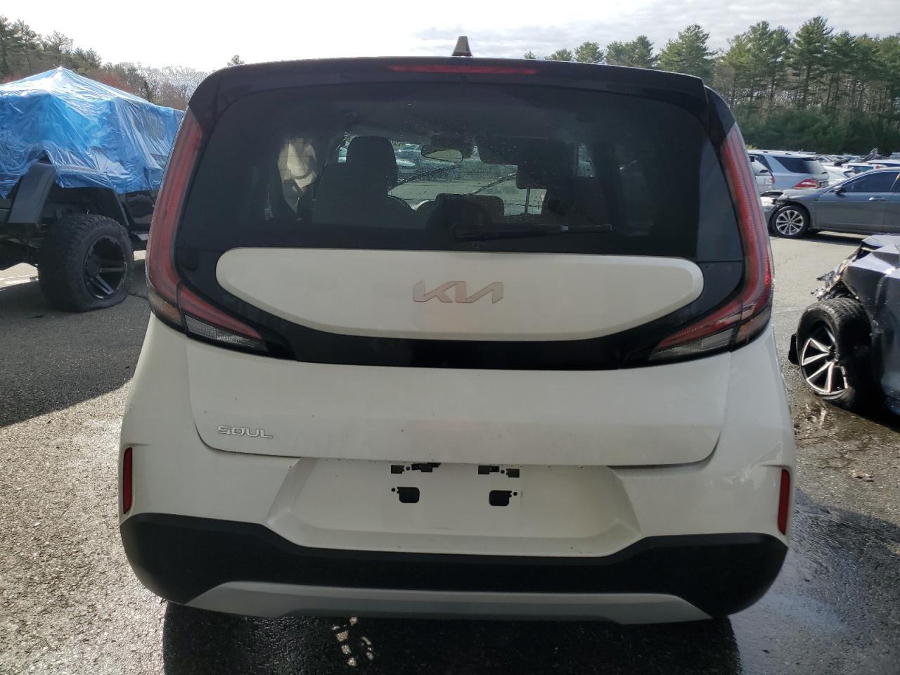 2023 KIA SOUL LX VIN:KNDJ23AU2P7884025